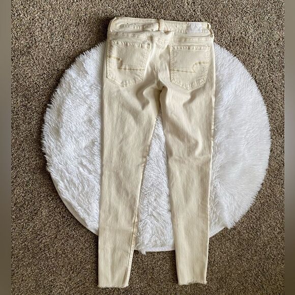 American Eagle Jeans Stretch Jegging Distressed Cream Womens Size 2 - Picture 2 of 10